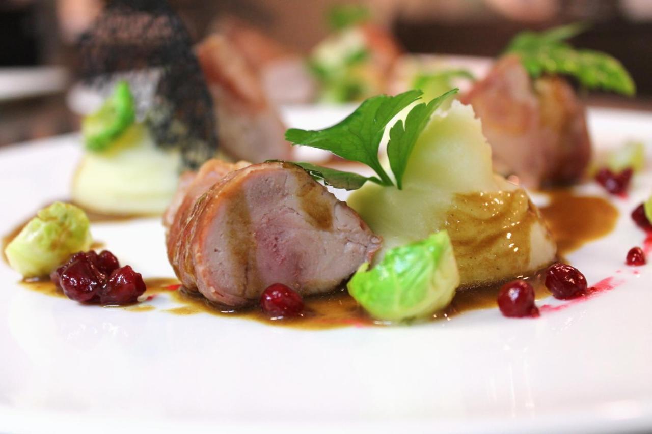 Gourmet Hotel Villa Patriot 마리안스케 라즈네 외부 사진
